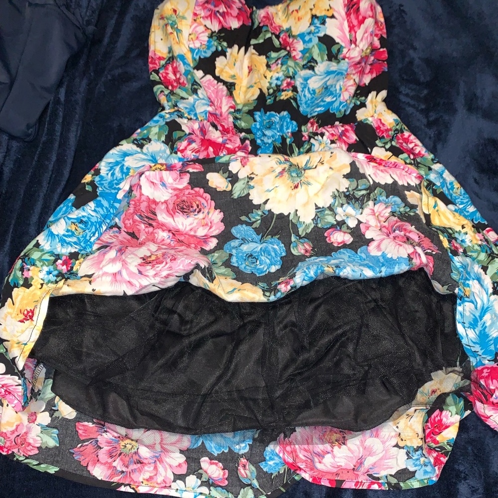 Floral dress - Picture 5 of 7